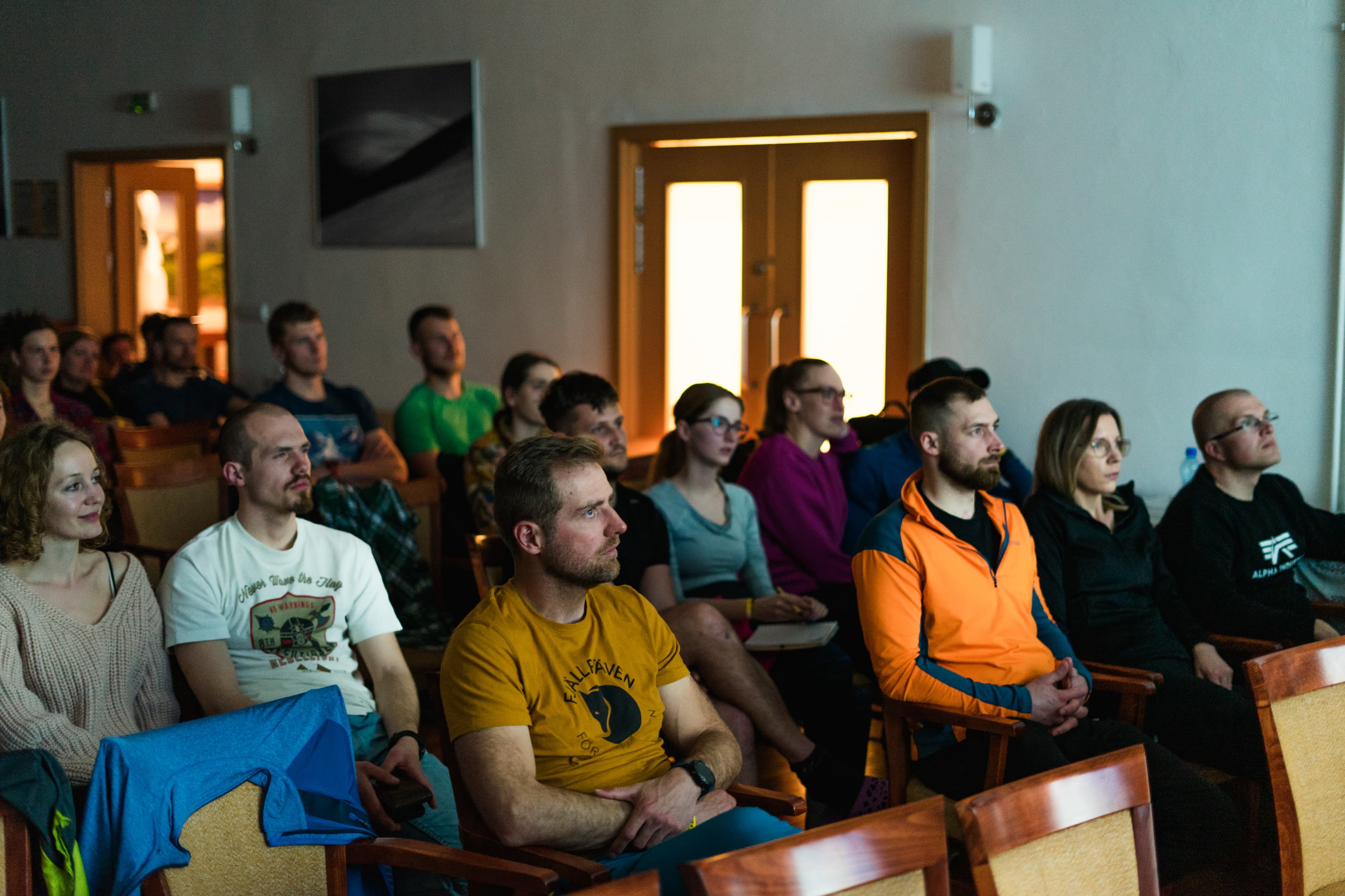 Publikum sleduje program LAJF Festivalu na Kráľovej Studni.